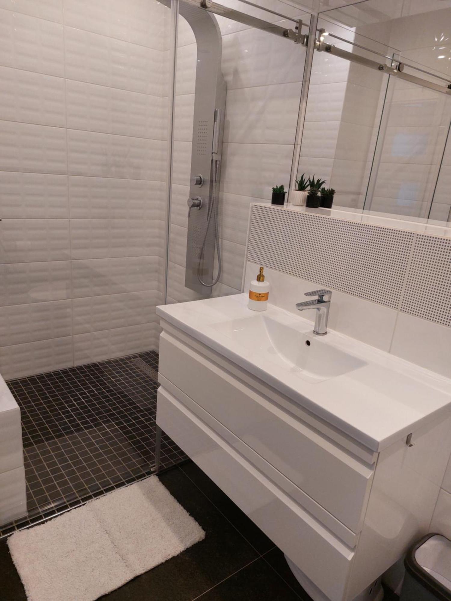 White Dune Apartment - Self Check-In Klaipėda Exteriör bild